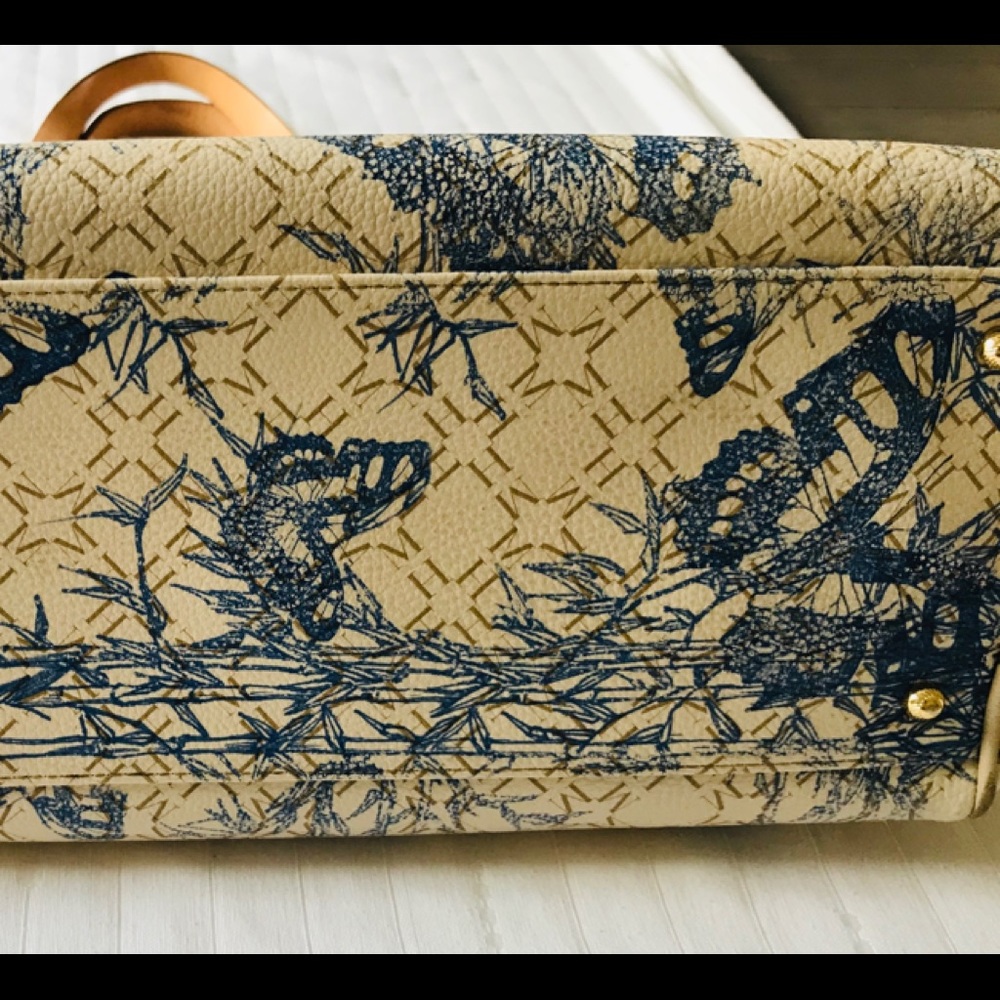 Mario Hernandez Purse - Picture 2 of 4